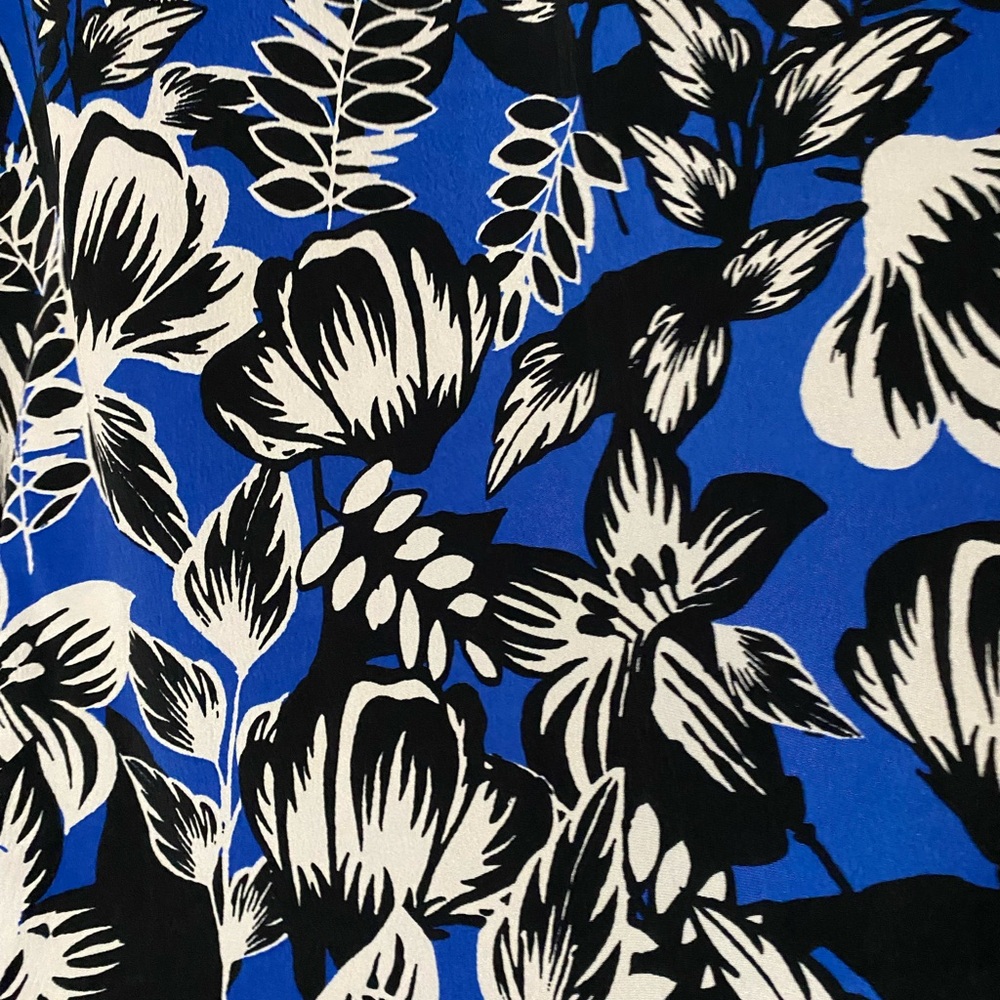 Hollister Blue and Black Leaf Print Jacket